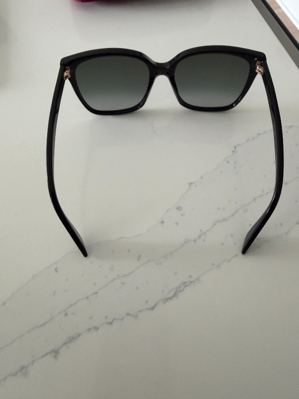 Gucci Black Oversized Square Sunglasses GG0022S 001 - Picture 5 of 10